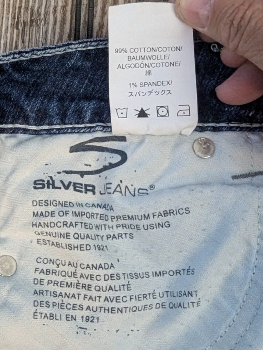 Silver Jeans Co. W27 Frances Flare Distressed Denim Jeans - Picture 8 of 10